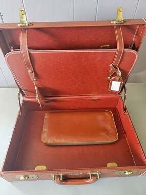 Vintage Imperial Leather Attache Briefcase Leather Interior Keys Wallet 50s 60s